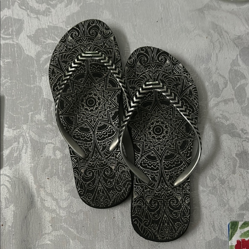 Sears Black and Silver Patterned Sandals